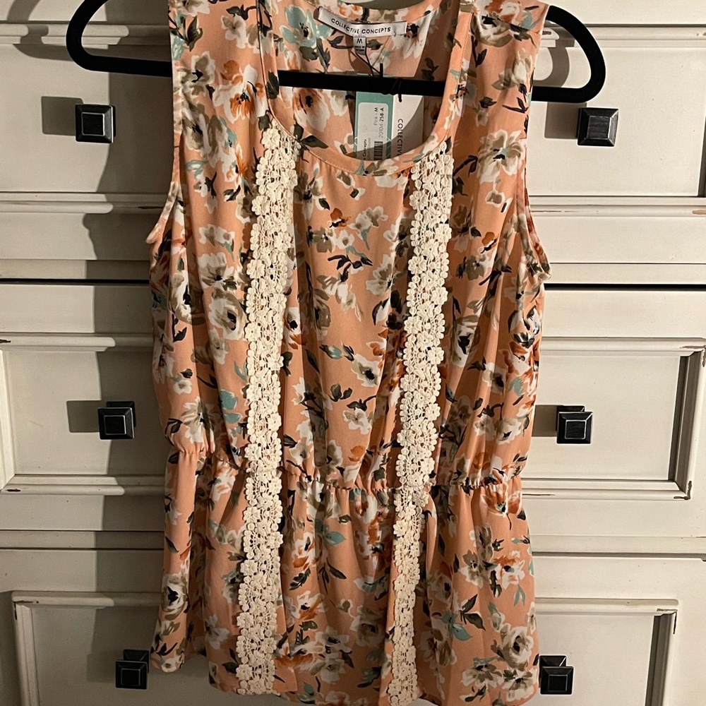 Collective Concepts ’Bimini’ peplum top BNWT